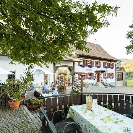 Hotel Landgasthof Zum Pflug Kleines Wiesental Exterior photo